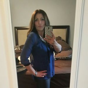 Meet your Posher, Danielle