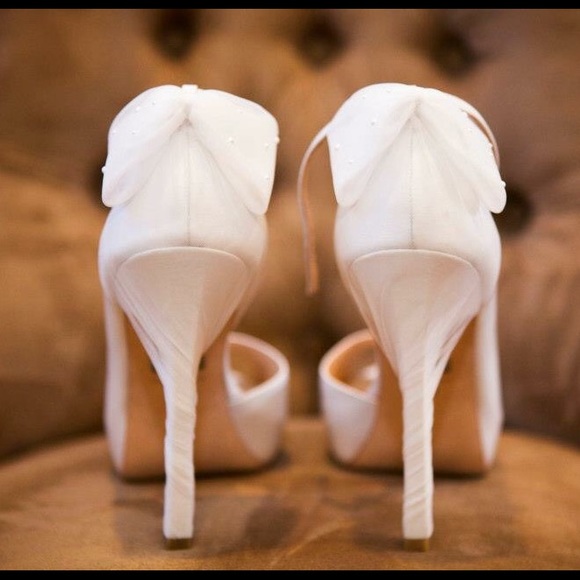 Badgley Mischka shoes