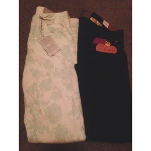 2 pairs of jeggings , on the left flower pattern