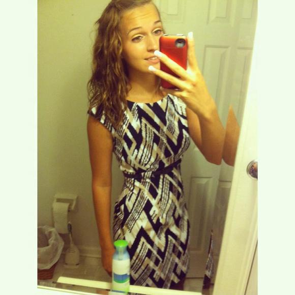 Meet your Posher, Shaylee - Picture 1 of 1