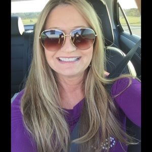 Meet your Posher, Wylene