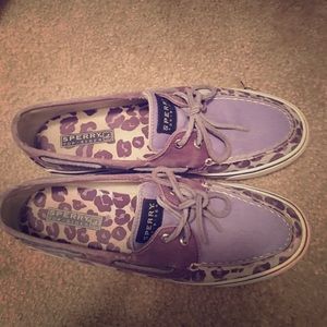Purple cheetah print Sperrys .