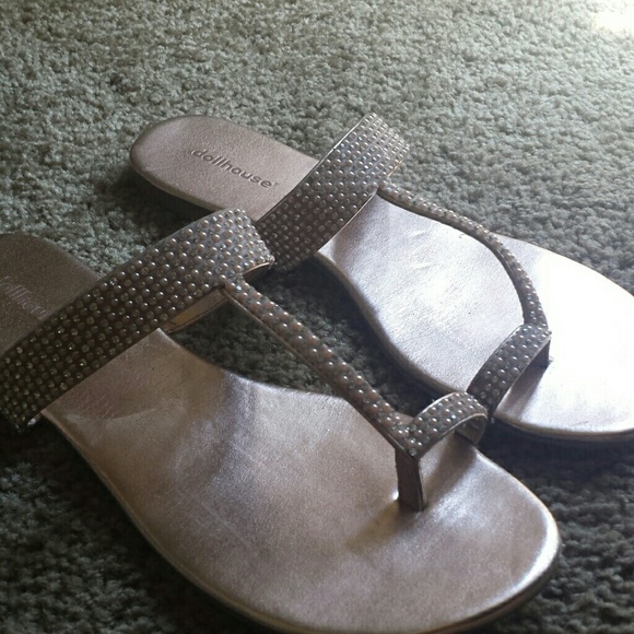Sandals - Picture 2 of 2