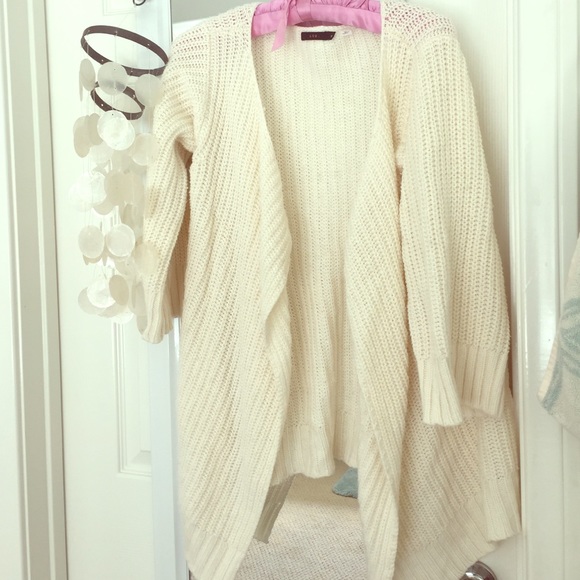 Cozy open sweater