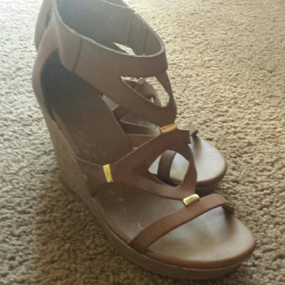 Wedges - Picture 3 of 4