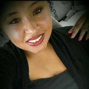 Meet your Posher, Patricia