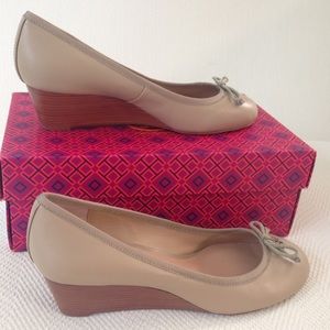 ⚡️SALE⚡️Tory Burch Chelsea Wedge