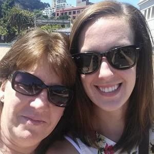 Meet your Posher, Deanna