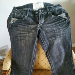 Skinny denim jeans with silver studs