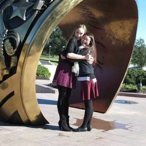 Meet your Posher, Alison