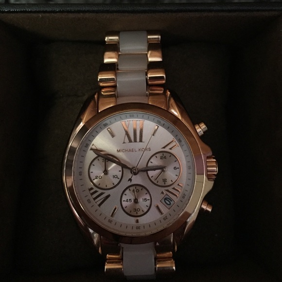 Michael kors rose gold watch - Picture 1 of 4
