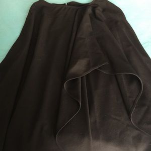 Black wool crepe long skirt with high opening