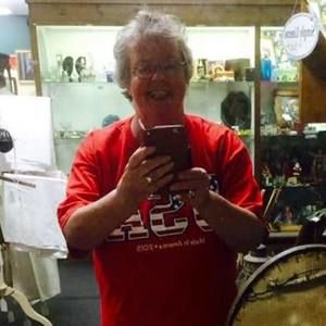 Meet your Posher, Deborah