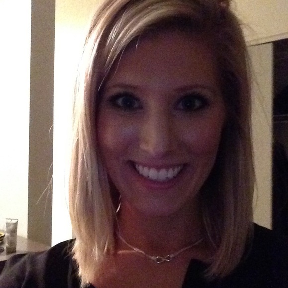 Authentic Tiffany & Co. Infiniti Necklace - Picture 4 of 4