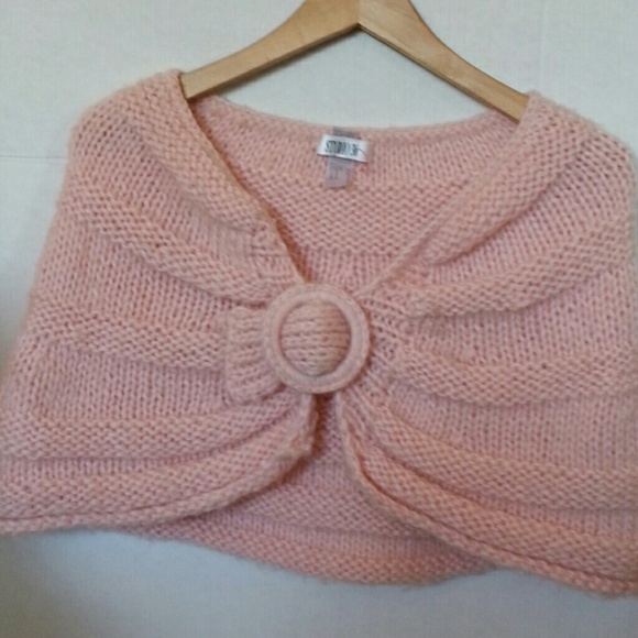 Crochet Cape  No Sz Best Fit Med /Large - Picture 3 of 4