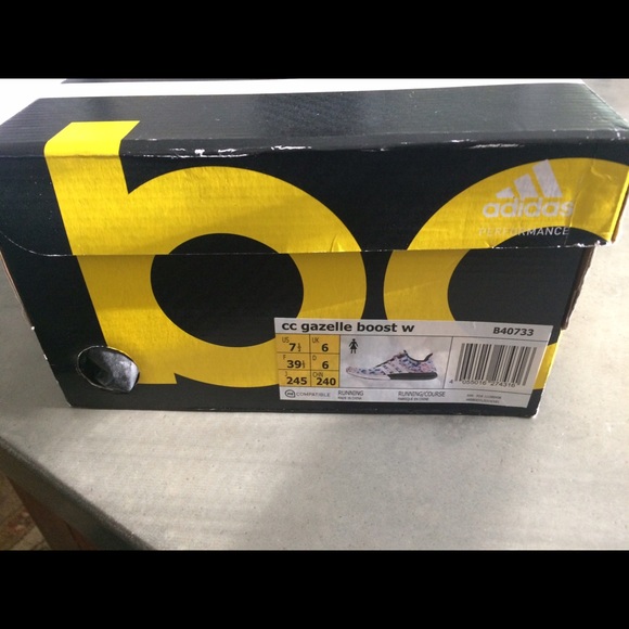 Adidas gazelle boost - Picture 2 of 4