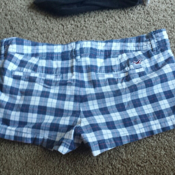 Shorts - Picture 2 of 2