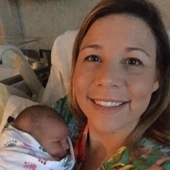 Meet your Posher, Brooke - Picture 1 of 1