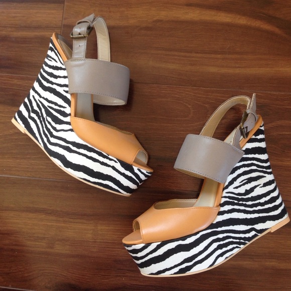 Nine West Zebra Wedges