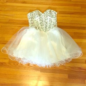 Sparkly White Homecoming Dress!