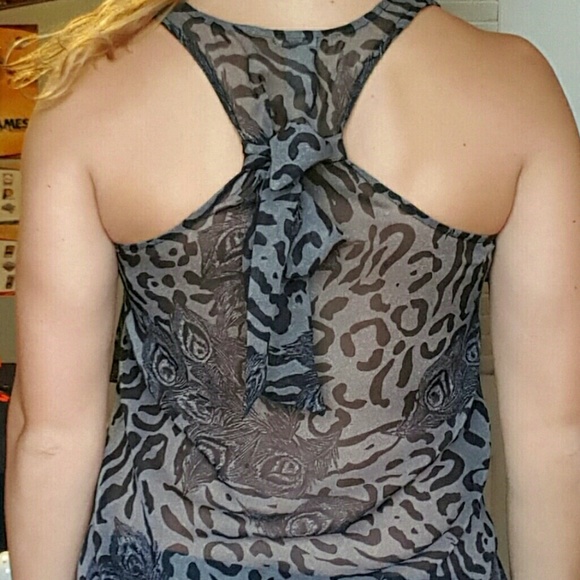 Blouse - Picture 2 of 3