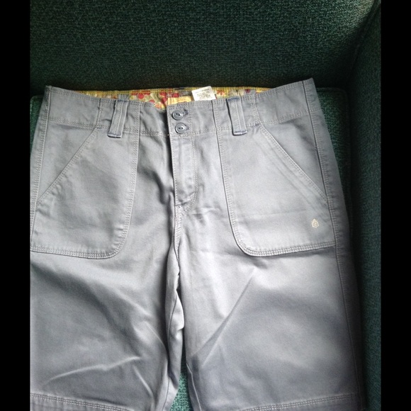 Levi's Shorts NWOT Size 10