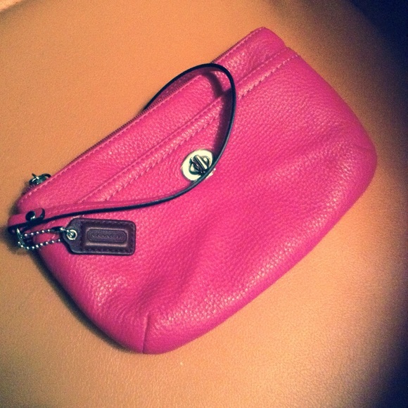 Coach wristlet pink leather silver hardware pocket