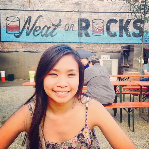 Meet your Posher, Jessica