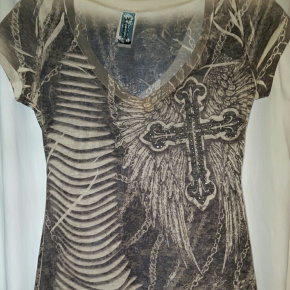 Top - Picture 2 of 2