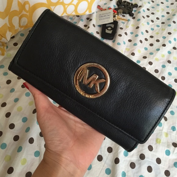 Wallet , Michael kors