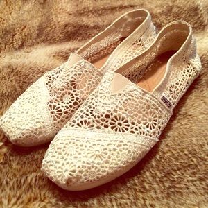 TOMS Crochet Shoes in Cream