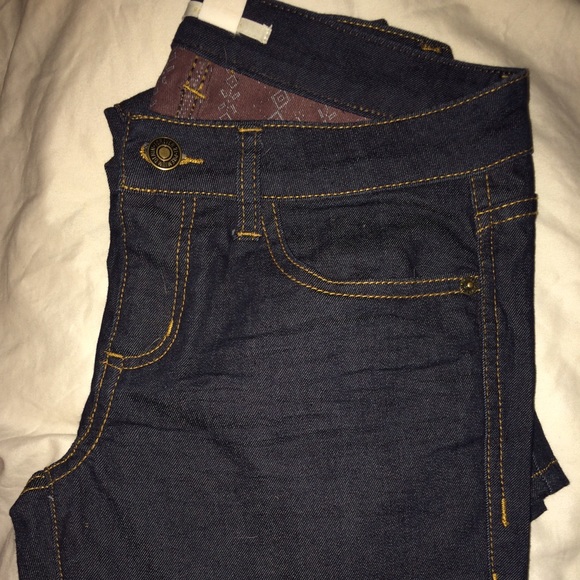 New forever 21 skinny jeans
