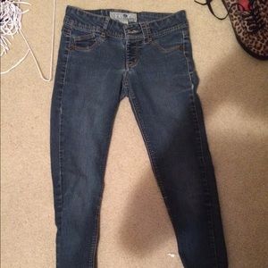Jolt skinny jeans!