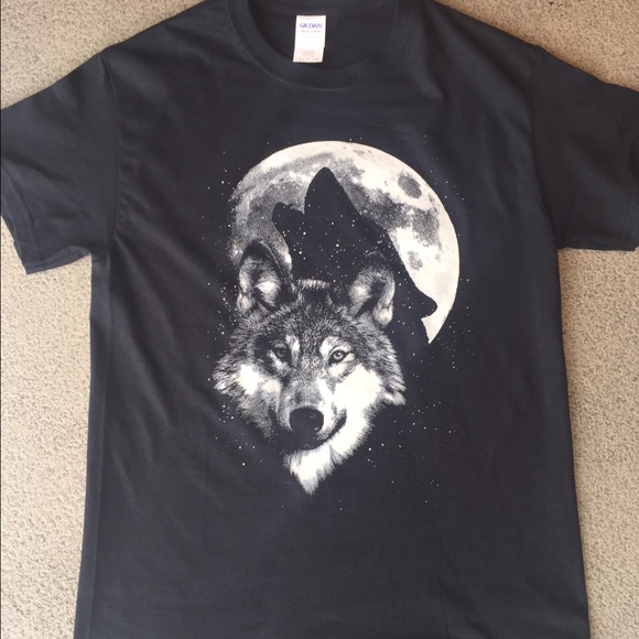 Glow in the dark wolf tee available in any size