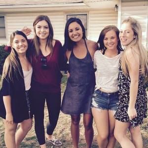 Meet your Posher, Anna