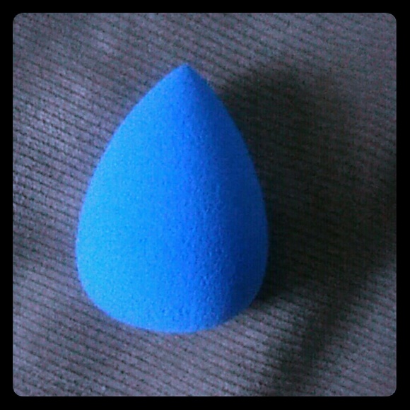 Makeup blender