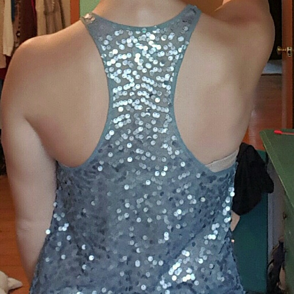 Tank - Picture 2 of 3