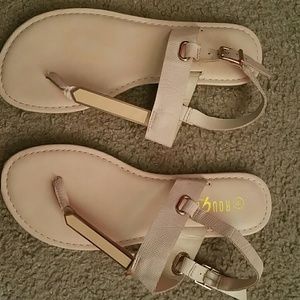 Creme sandals
