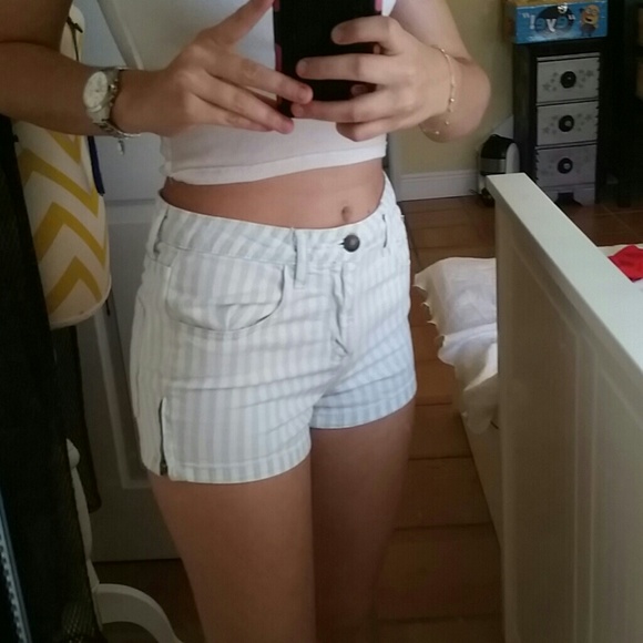 Forever 21 high rise shorts