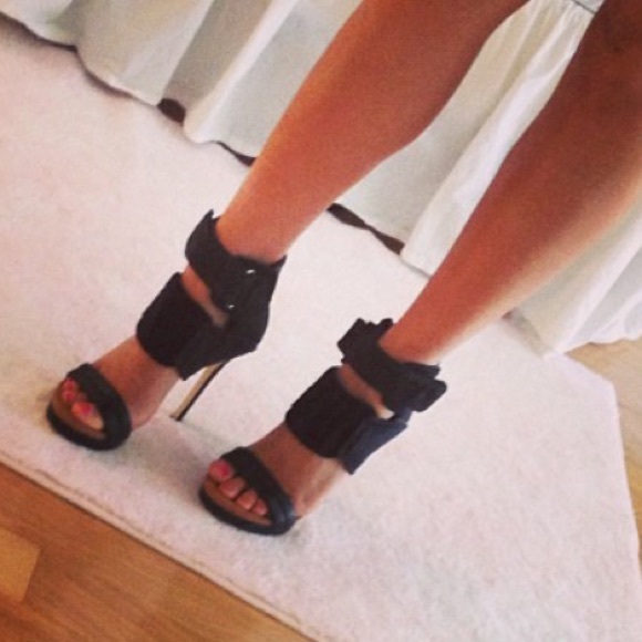 Mia limited edition Mia Rocco