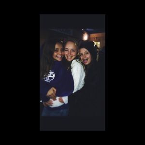 Meet your Posher, Layla