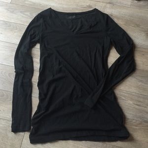Gap Mayernity V-Neck Ling sleeve shirt