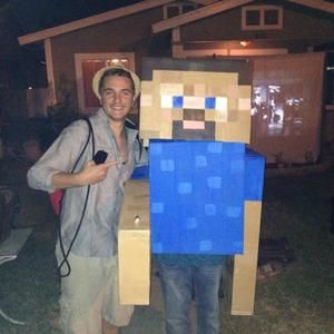 Meet your Posher, Miles