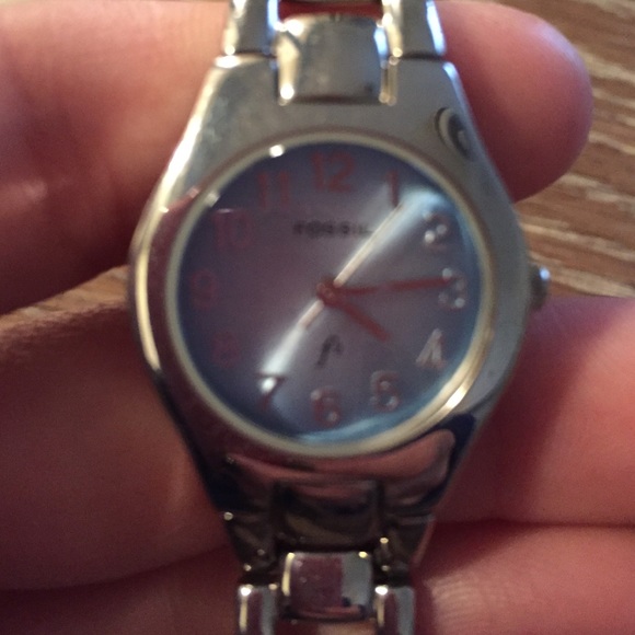 Fossil silver band light blue face watch - Picture 2 of 4