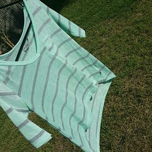 Striped tiffany blue\grey top