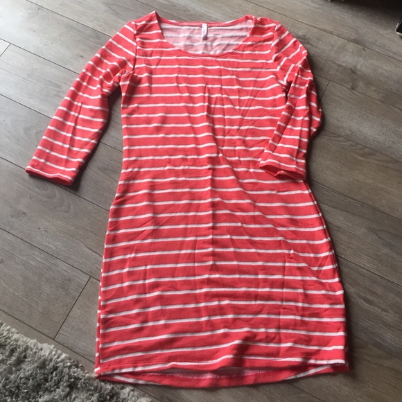 PinkBlush Maternity 3/4 Sleeve shirt.