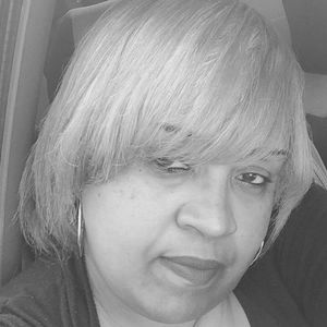 Meet your Posher, Paula