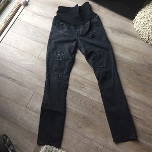 Always Skinny Gap Maternity jeans - black.