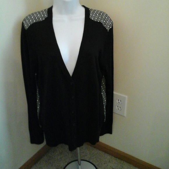 Loft Black & White Diamond Pattern Sweater
