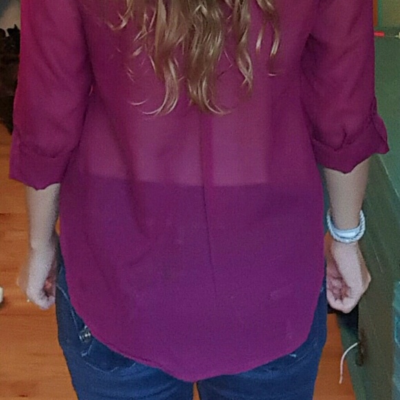 Top - Picture 2 of 3